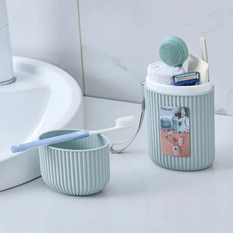 Etui brosse a dent bleu pour salle de bain et viyage paratique elegant et de large capacité