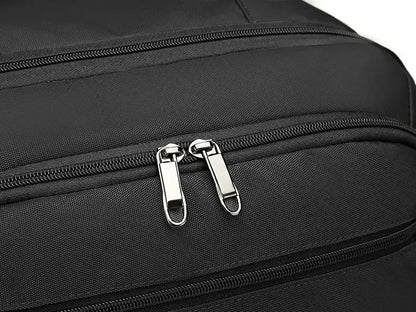 Le sac a dos de voyage | AeroCabin™ est le compagnon parfait pour voyager sereinement. Compatible bagage cabine (55×35×20 cm, 38L), imperméable, léger (1,11 kg) et accepté par plus de 100 compagnies aériennes, il vous accompagne partout : week-ends, affaires, city-trips ou vols low-cost. Son design convertible sac à main / sac à dos, ses compartiments intelligents, sa poche PC et son polyester 900D en font un modèle robuste, pratique et conçu pour la mobilité moderne