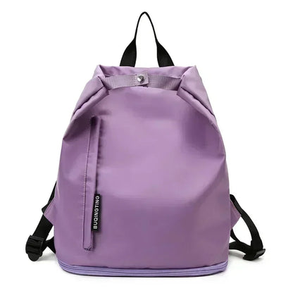 Sac de sport femme FlowBag vu de face

Intérieur spacieux du sac de sport femme FlowBag

Compartiment chaussures du FlowBag femme

FlowBag sac de sport pour yoga et fitness

FlowBag sac de sport étanche pour piscine

FlowBag sac week-end femme élégant

FlowBag sac de sport pour voyage cabine

FlowBag avec bandoulière réglable confortable

FlowBag design chic et moderne pour femme

Détails techniques du sac de sport FlowBag