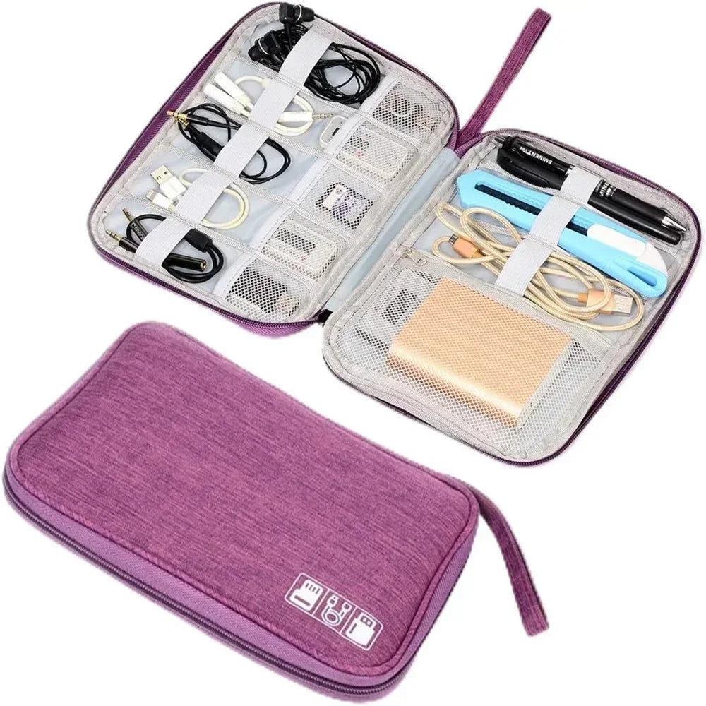 Sac de rangement Organiseur Tech pour accessoires électroniques – pochette de voyage imperméable pour câbles, chargeurs, SSD, cartes mémoire et gadgets, idéale pour optimiser l’organisation dans une valise ou un sac à dos