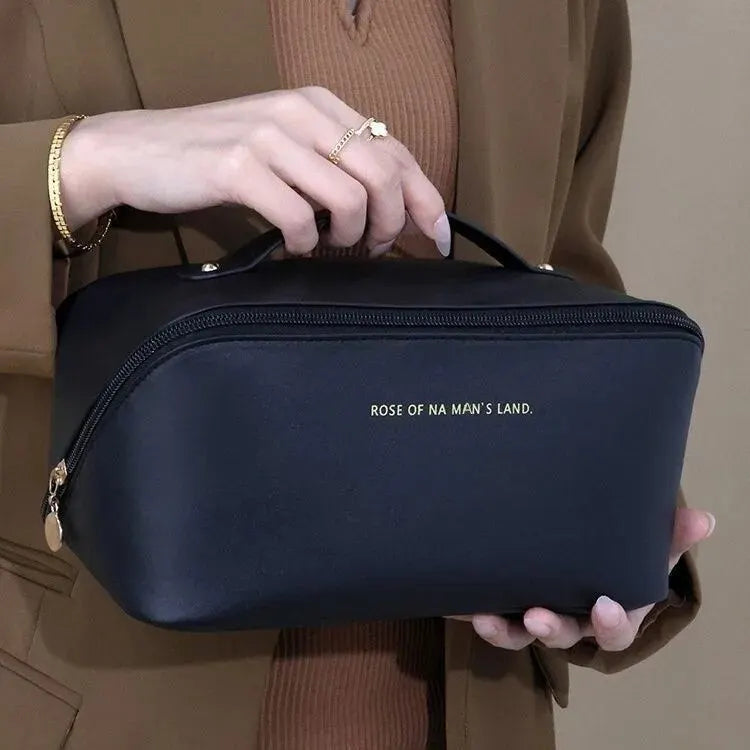 Travel toiletry bag | Luxury Elegance™